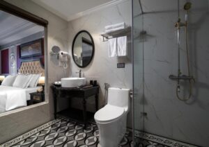 Junior Suite with Balcony