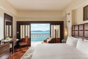 Classic King Room with Overwater Lake View