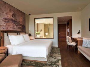 Superior Room with Balcony and Garden View