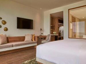 Superior Room with Balcony and Sea View