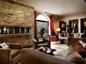 Classic Club King Room with Lake View