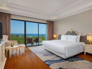 Deluxe Room with Sea View