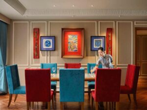 Presidential Suite with Lounge Access