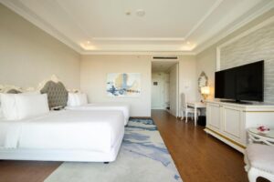 Deluxe Double Room with Mountain View