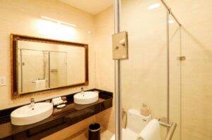 LAROSE Double Room