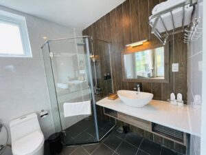 Premier Double Room with Lake View