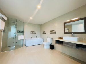 Deluxe Triple Room with Lake View