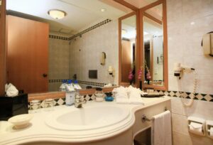 Club Double or Twin Room