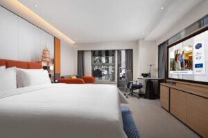 Queen Room with Garden view