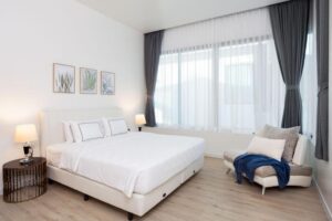 1Bedroom Seafront Penthouse with Jacuzzi