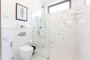 1Bedroom Seafront Penthouse with Jacuzzi