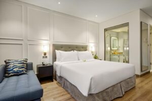 Deluxe Balcony Bay View