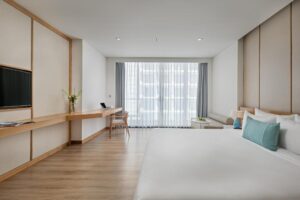 Premier Suite City view Balcony