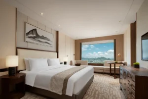 180° Deluxe Executive Scenic Double Bed Room