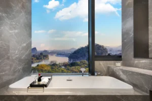 180° Luxury Executive Suite With Full River View