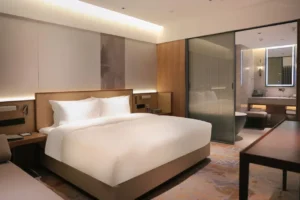 180° Luxury Suite With Prime River-View