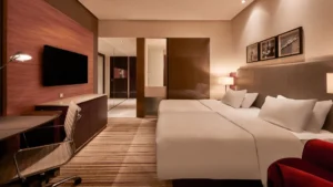  Twin&King Beds Club Access 