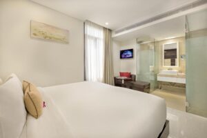 Deluxe Partial Ocean