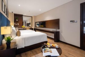 Premier Deluxe Triple