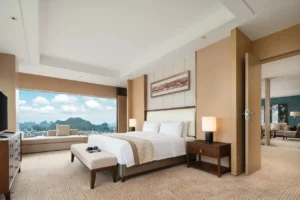 270° Grand Scenic Suite1