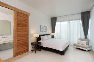 3Bedroom Seafront Pool Suite