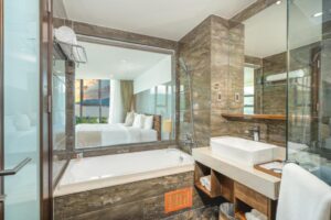 Junior Suite Panoramic View