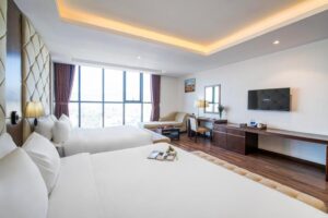 Grand Family with Bathtub