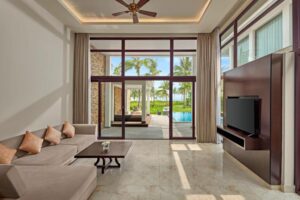 Three-Bedroom Villa Balcony Garden View, Private Pool