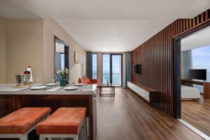 Two-Bedroom Apartment Ocean View Balcony