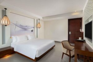 Grand Balcony Sea View