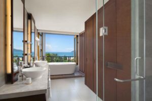 Grand Balcony Sea View