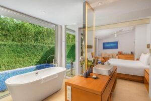 One-Bedroom Villa with Private Pool and Bathtub