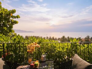 Deluxe with Balcony Ocean View