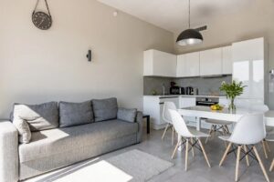 Apartmentwith 2 bedroom and courtyard view