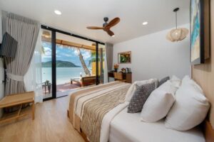 Beachfront Premier Suite