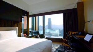 CLUB 36 CITY & PARTIAL HARBOUR