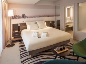 City Suite with Sofa