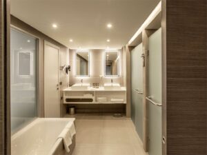 City Suite with Sofa