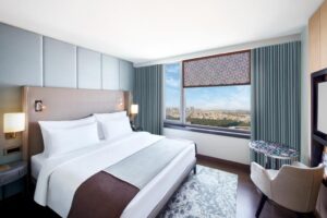 Club Corner Room City View