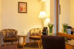 Comfort Room With 2 Twin Beds