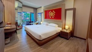 Deluxe Balcony Garden View