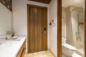 Deluxe Balcony Garden View