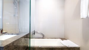 Deluxe Double Golden Bridge View