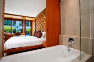Deluxe Double Room Pool Access