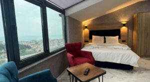 Deluxe  Room with Sea View