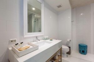 Deluxe Room with Balcony