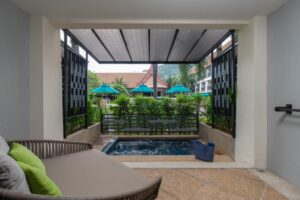 Deluxe Room with Spa Bath