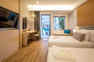 Deluxe Family Room with Pool Access