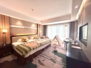 Deluxe Family Suite With Tent