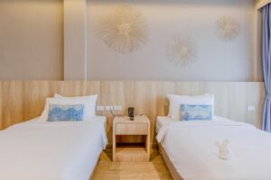 Deluxe Hillside Room